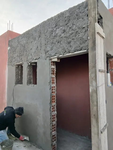 Revoque del frente en proceso